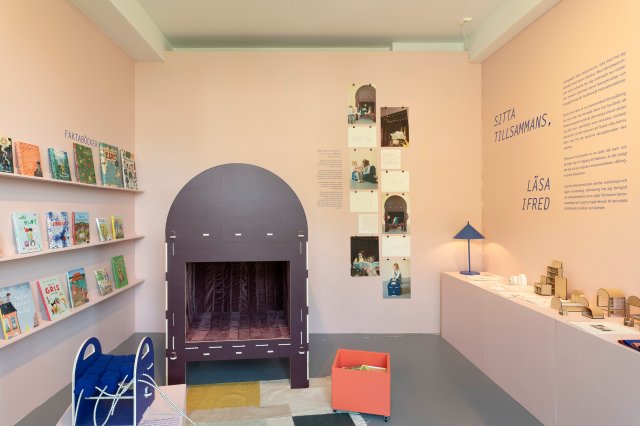 Sitting Together, Reading Alone