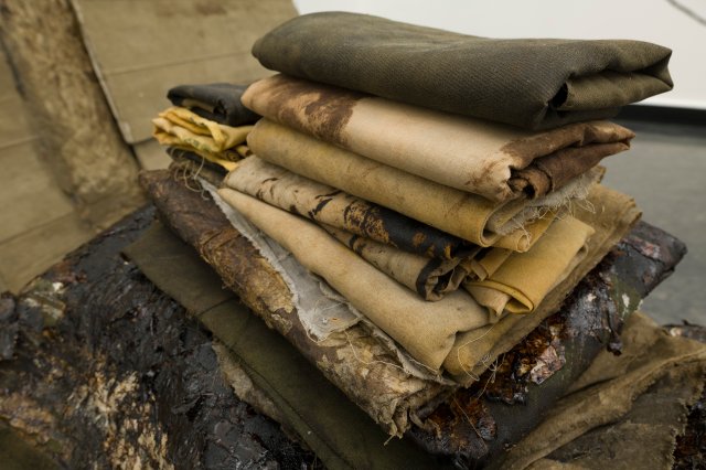 Perfect state/Twenty-nine folded textiles