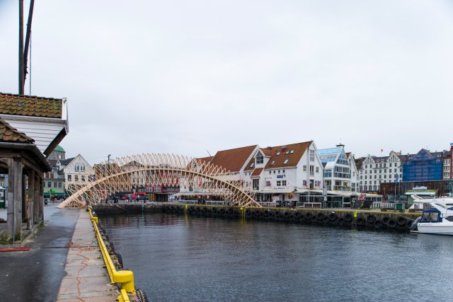 Experimental Wooden Structures