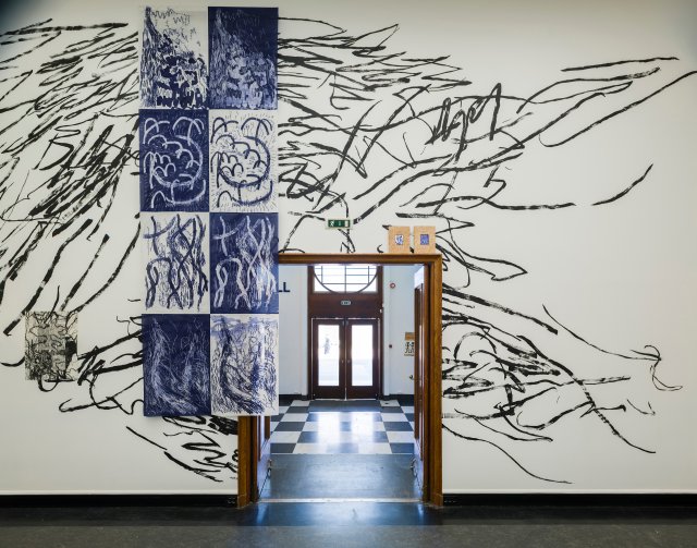 A line with a mind of its own